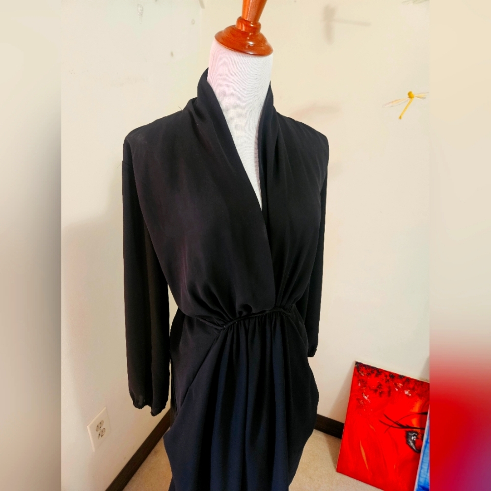 Bar III black lon sleeve dress w/ pockets XL